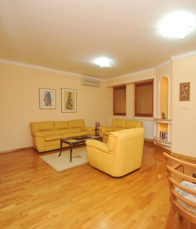 Exclusive Central Apartments Skopje Exterior foto