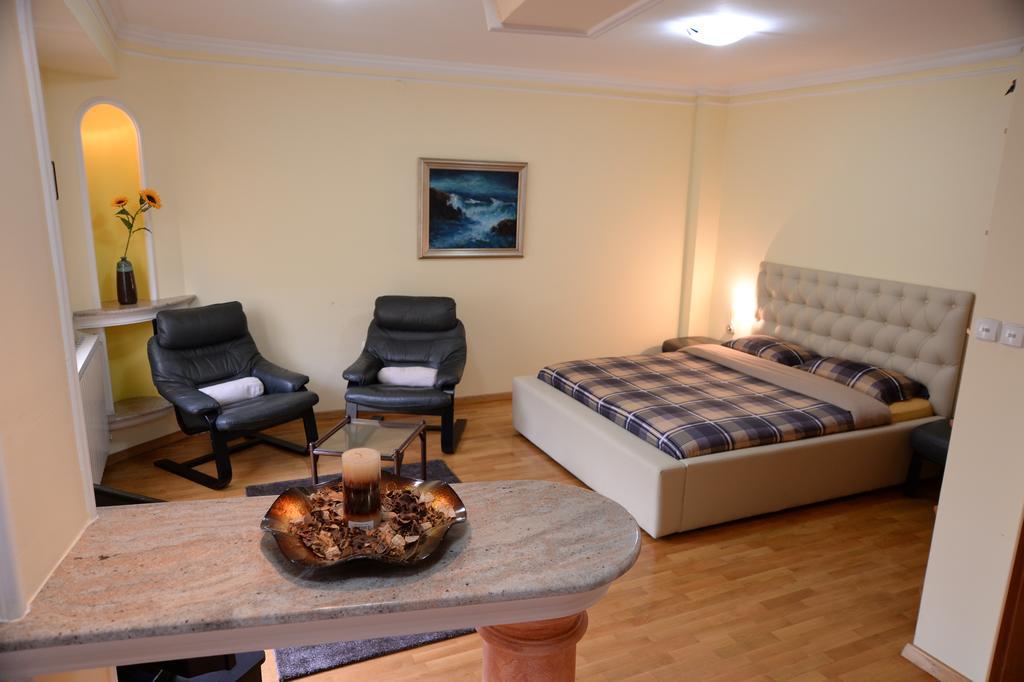 Exclusive Central Apartments Skopje Exterior foto